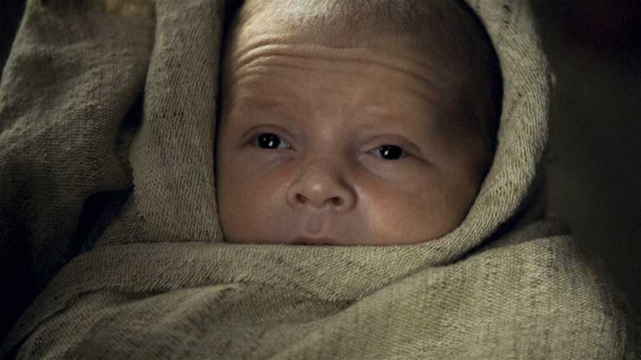 jon-snow-baby-game-of-thrones-7372285