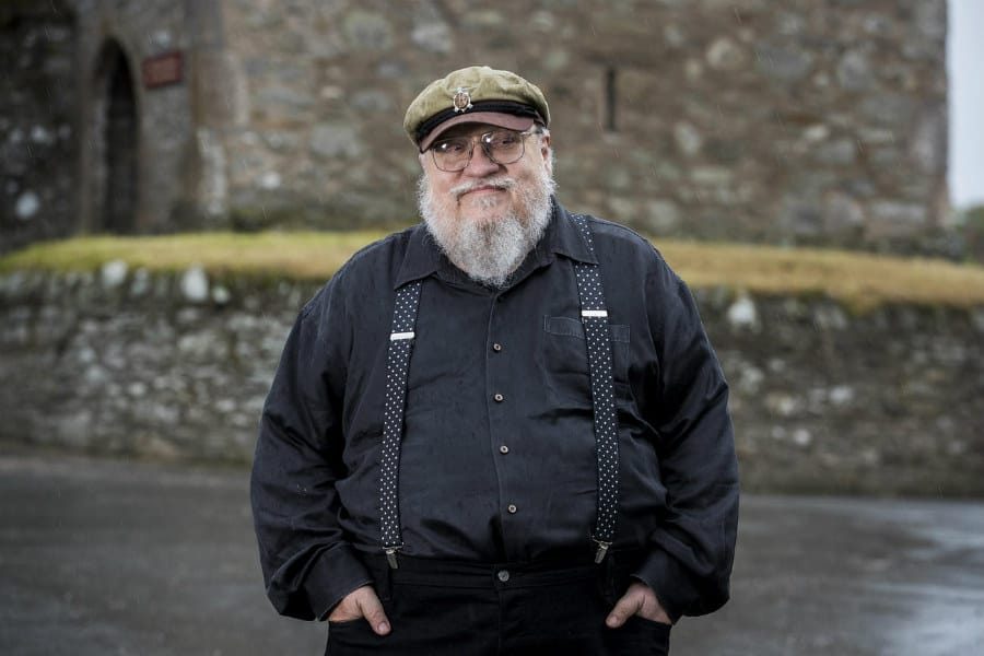 george-r-r-martin-offers-an-exclusive-look-at-the-new-illustrated-edition-of-a-storm-of-swords-2544434