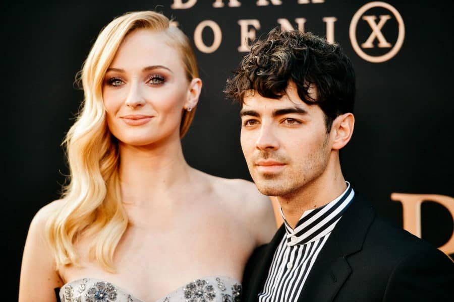 sophie-turner-and-joe-jonas-share-first-picture-after-the-birth-of-their-baby-1439860