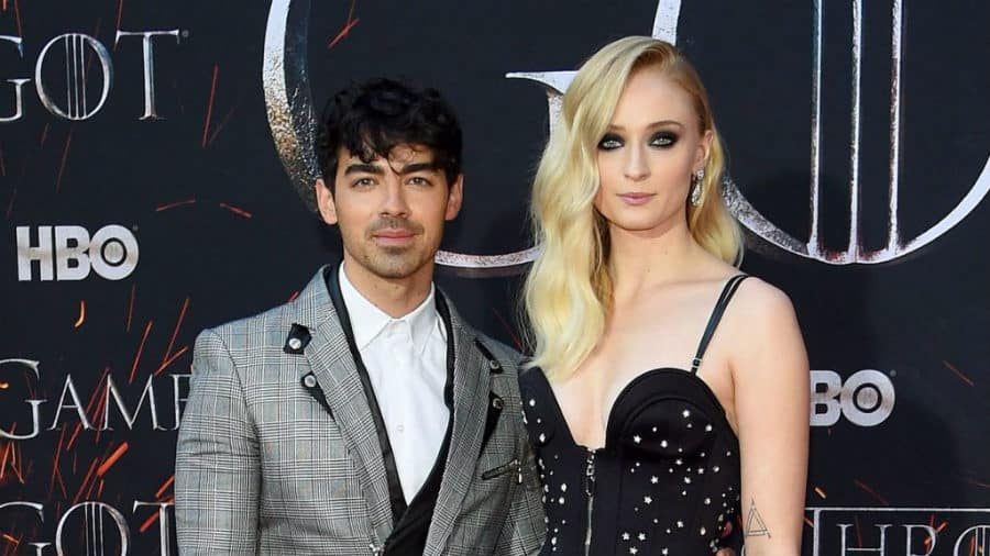 sophie-turner-sansa-stark-and-joe-jonas-are-not-fcking-around-with-coronavirus-9987342