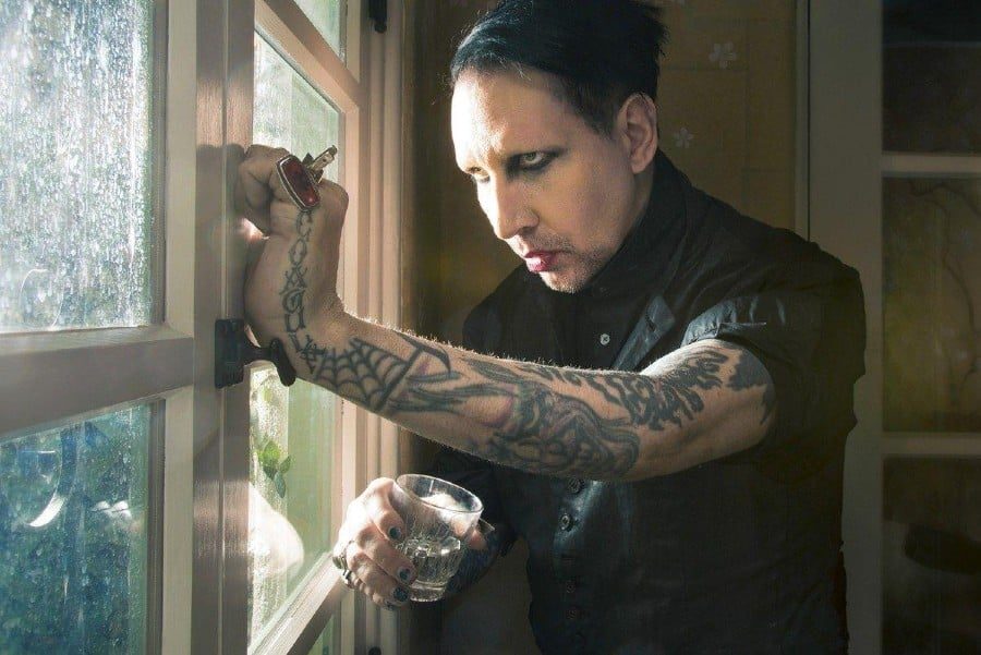 game-of-thrones-esme-bianco-sues-marilyn-manson-for-rape-and-sexual-abuse-2160289